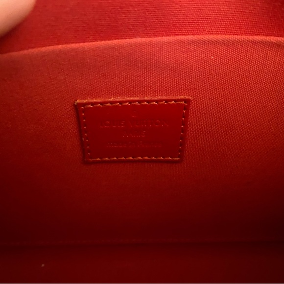 Louis Vuitton Monogram Vernis Pochette Felicie - Picture 5 of 7